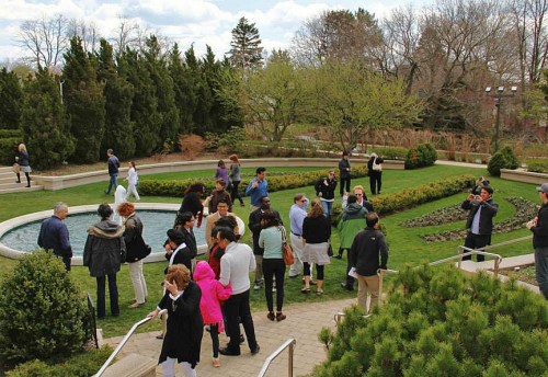 Fulbrighters visiting the Baha'i Temple in Wilmette